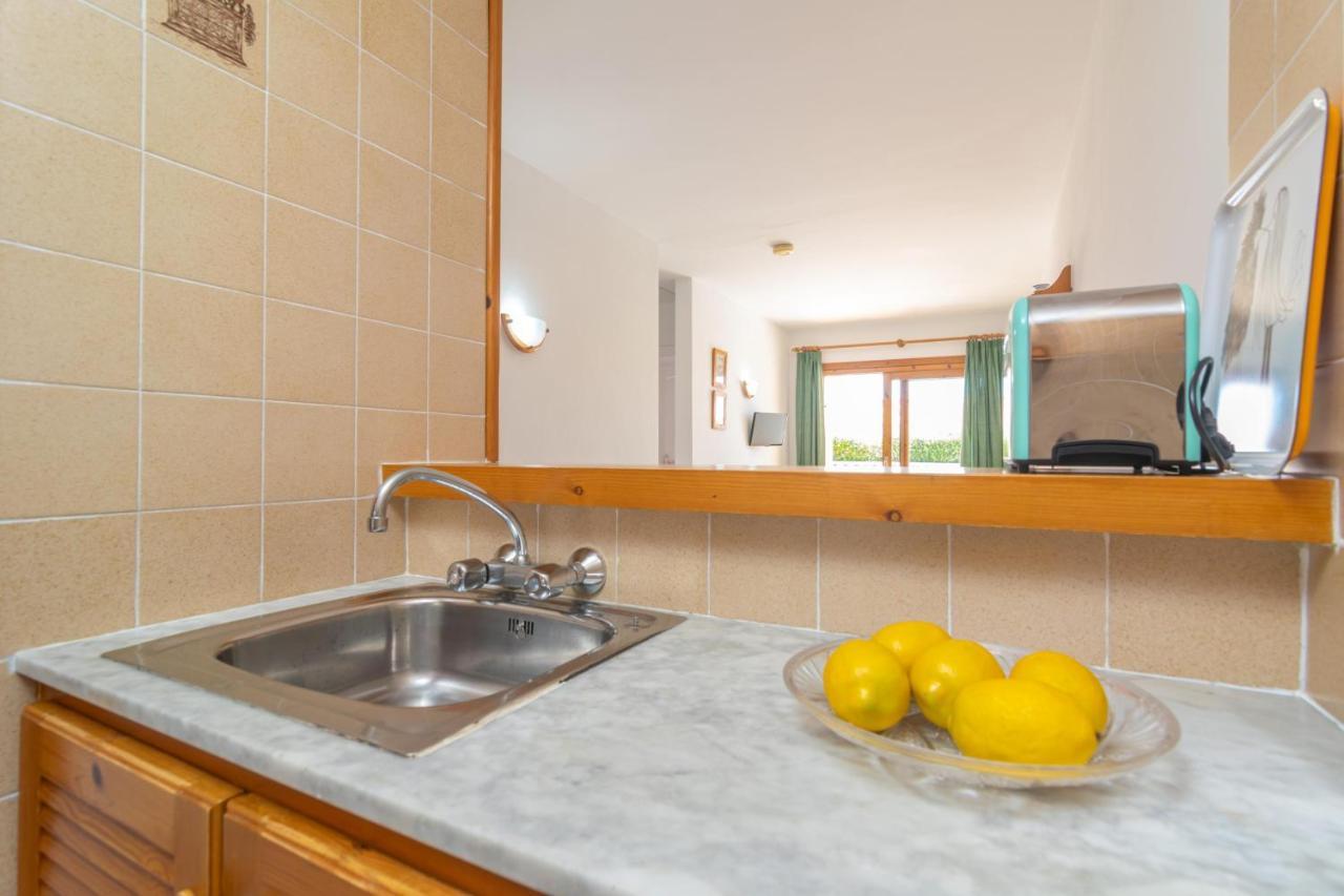 Villa Marina -Cala Enporter- Cala En Porter  Екстер'єр фото